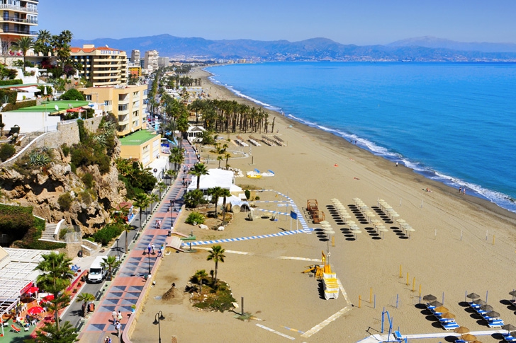 Body of man pulled from sea in Costa del Sol