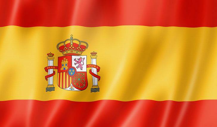 Teacher allegedly assualts child for drawing Spanish flag