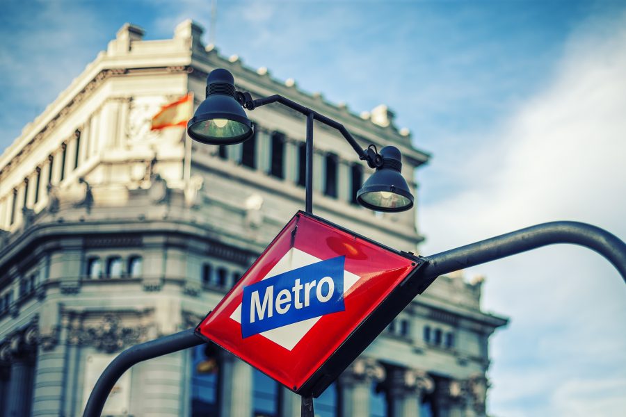 Image of a Madrid Metro station sign.