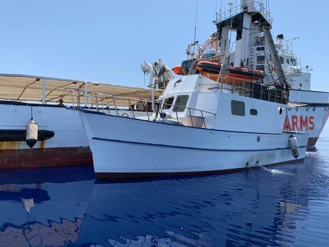 Migrant rescue boat threatened with heavy fines