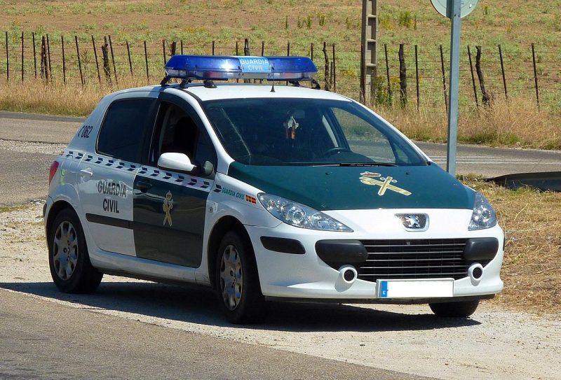 TEAM WORK: Guardia Civil and Polica Local patrols have praised local citizens for their help in arrests.