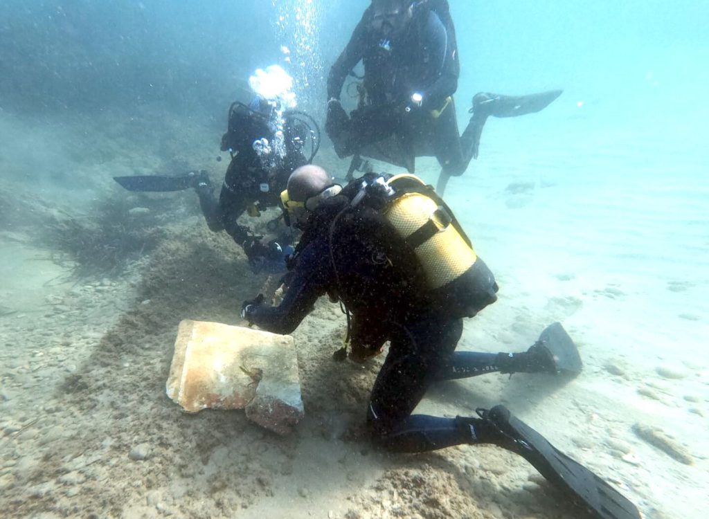 Underwater Clean-Up Operation In Altea