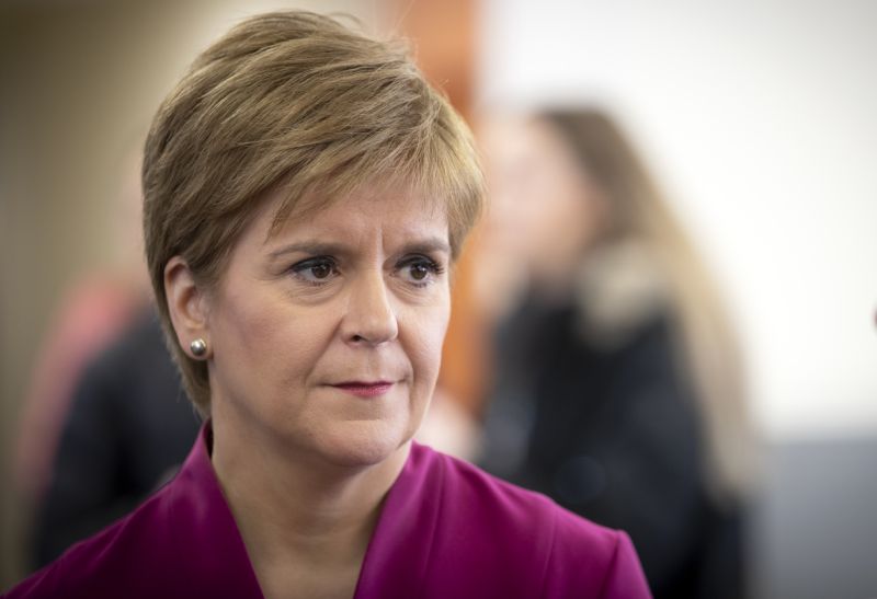 Scotland calls on London not to end social security for EU citizens