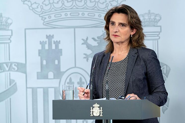 Ribera announces measures to lower the price of electricity
