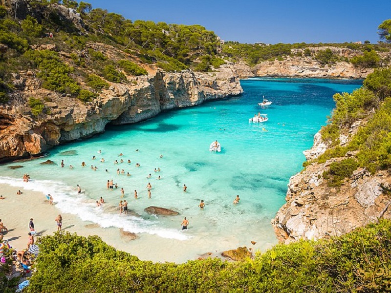 Germany gives Mallorca tourism bookings a late-season boost