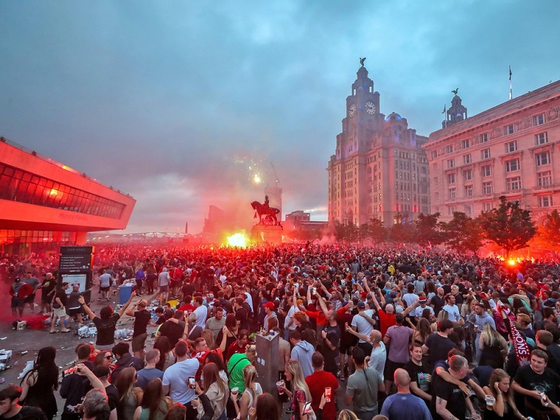 Videos circulating on social media showed a firework hitting the Liver Building
