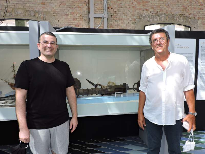 Vicent Luis Moncho with the Museum’s director Jose Carrasco