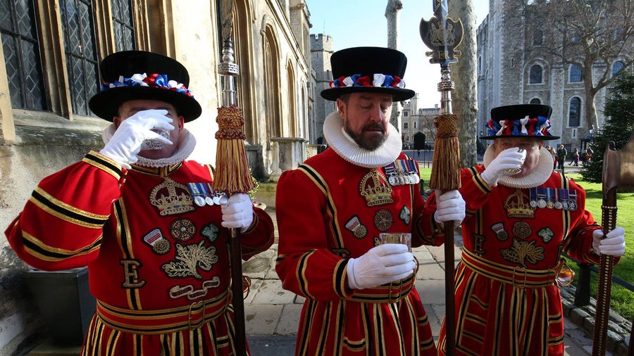 Beefeaters face Job Losses for the First Time in 500 years