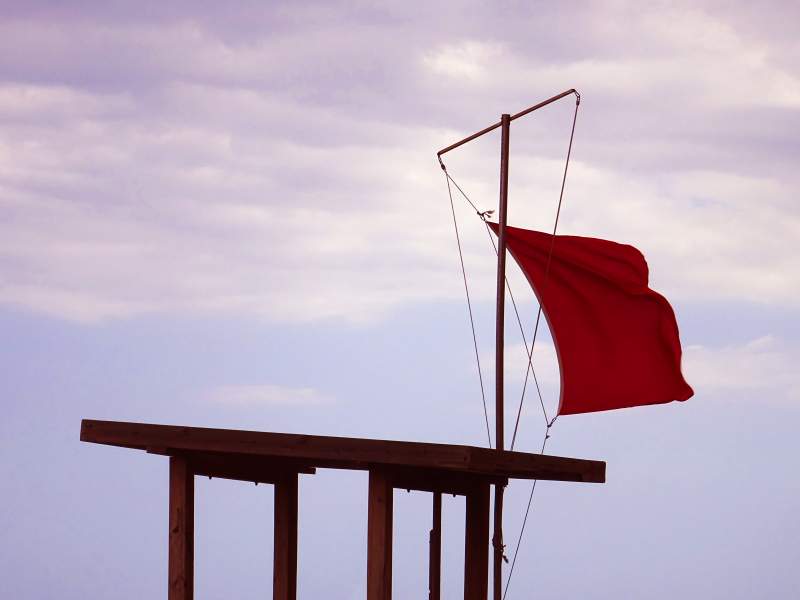 Lifeguards make heroic rescue on the Guardamar del Segura beach whilst red flags were waving