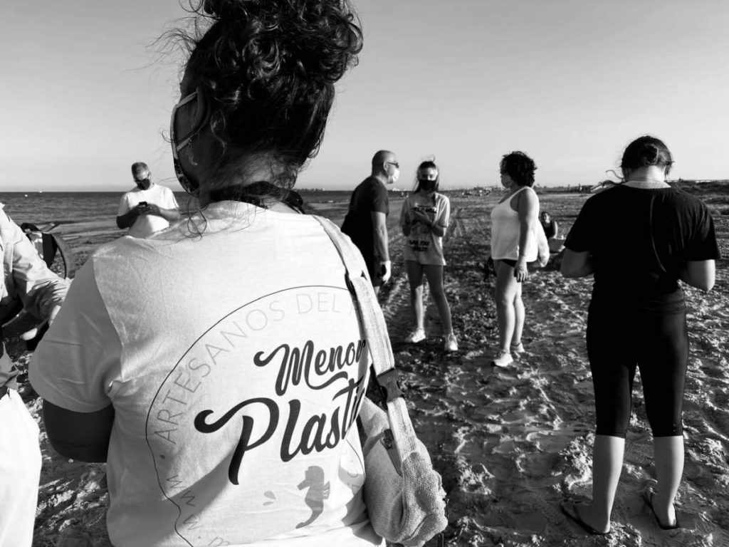 Plastics from beach clean in San Pedro del Pinatar reused for gifts