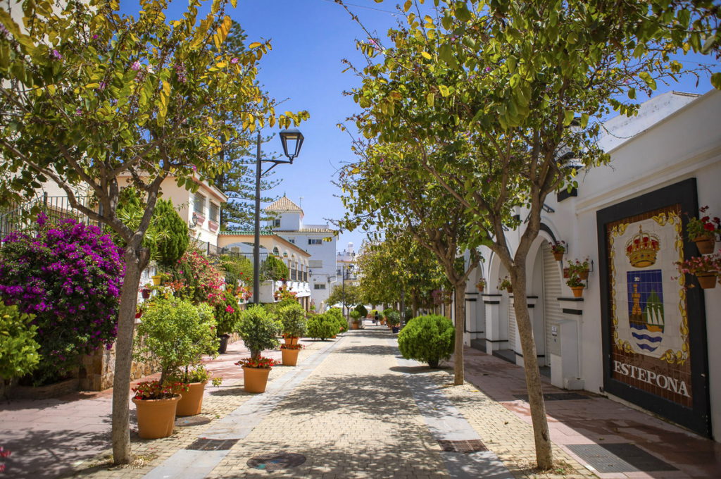 Moving to Estepona: The ultimate guide