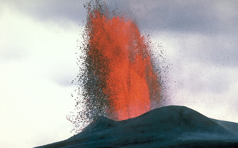 Canary Islands' volcanic secrets revealed with lava samples