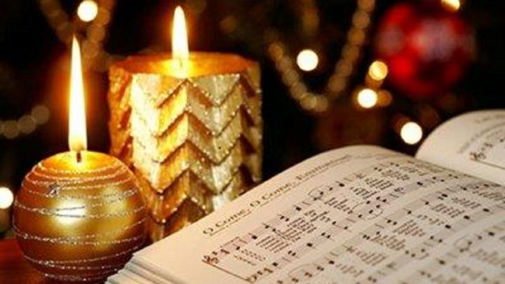 Lux Mundi's Special Christmas Carol Service with social distancing