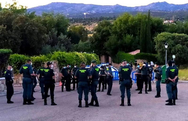 Guardia Civil attacked while defending Vice President’s home