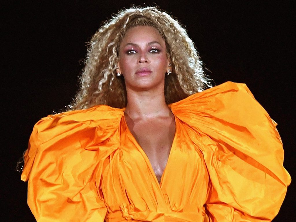 Beyoncé 'Heartbroken' Over Death Of 34-Year-Old Rapper Cousin