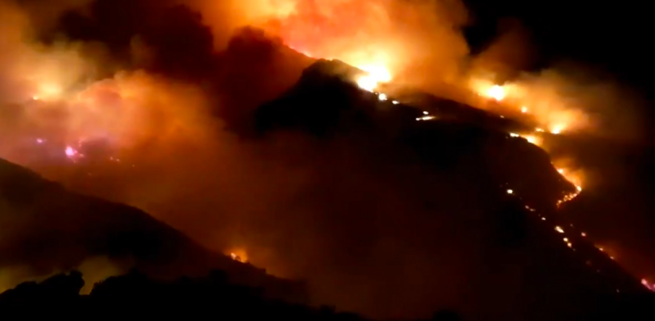 Almería Forest Fire Still Out Of Control