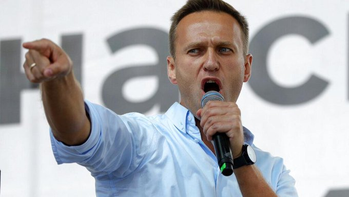 Poisoned Putin Critic Navalny to Return to Russia on Sunday
