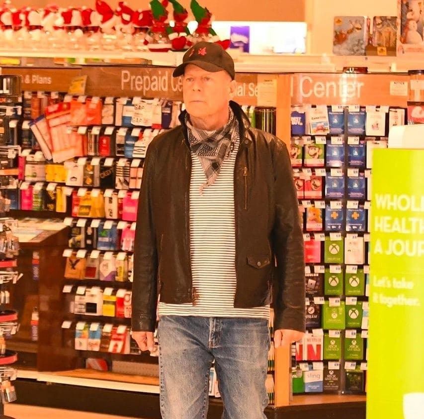 Bruce Willis Kicked Out of Pharmacy For Refusing to Wear a Mask