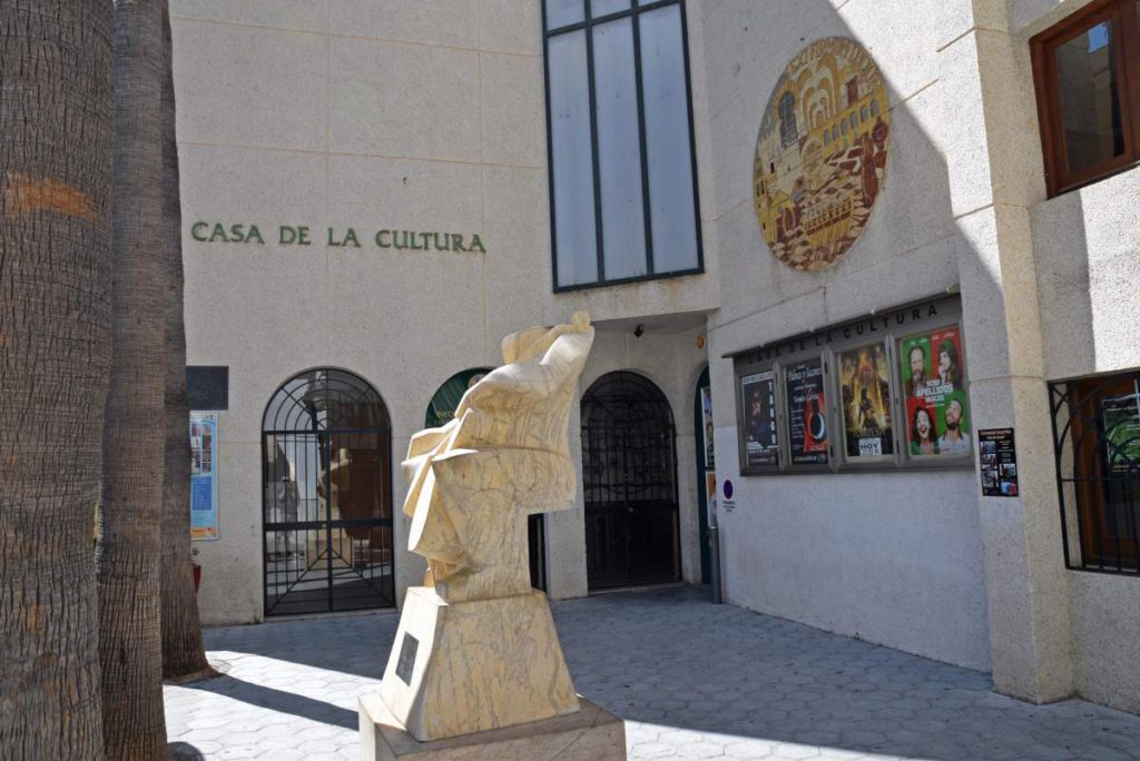 €30,000 facelift for the Casa de la Cultura