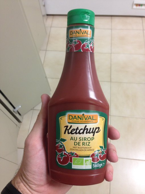 Popular Tomato Ketchup Recalled From Spanish Supermarkets