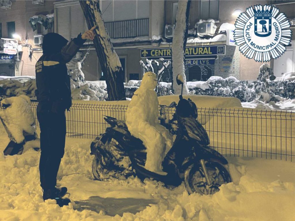 Madrid police ‘fine’ snowman for not wearing helmet