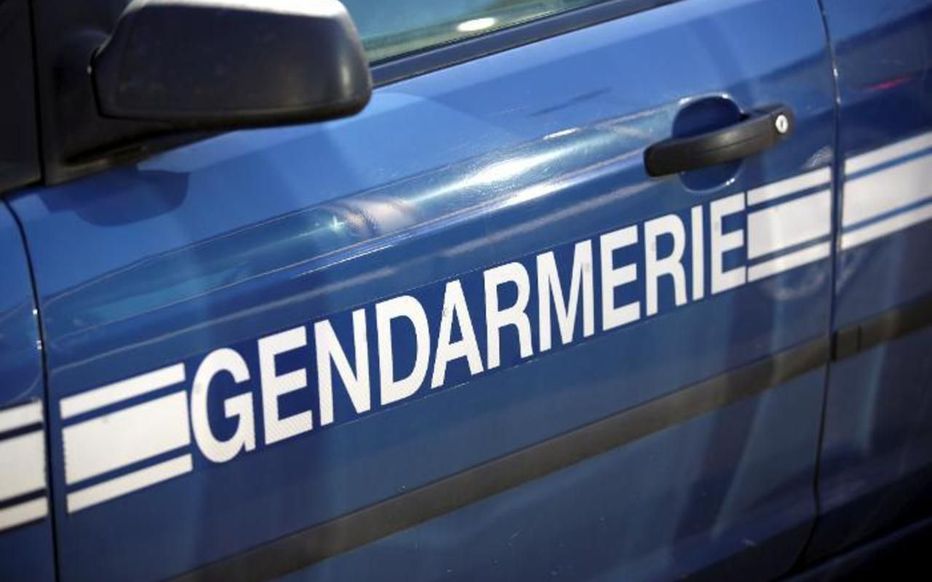 Image of a French police vehicle.