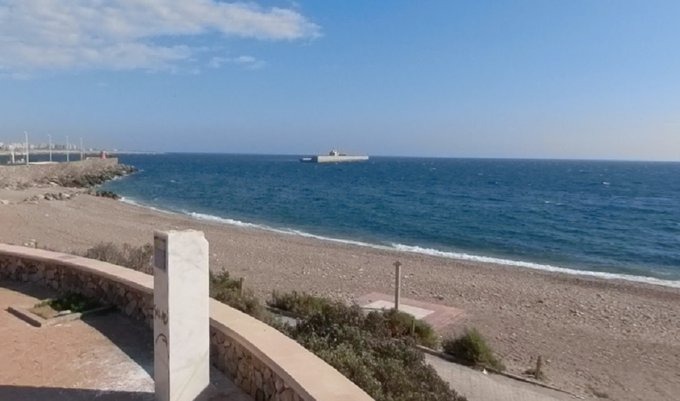 Body Found in The Sea at Las Olas Beach in Almeria