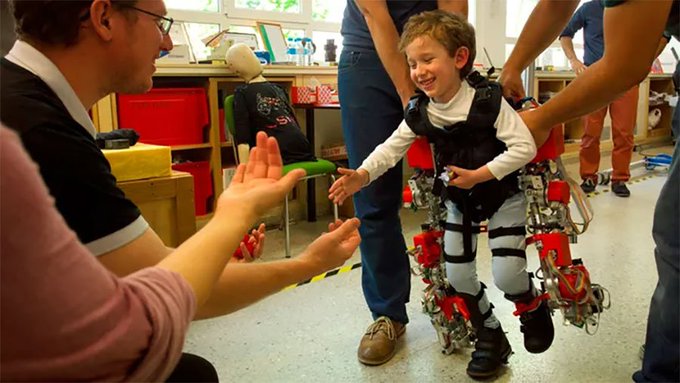 Spanish Engineer Designs World’s First Child’s Exoskeleton