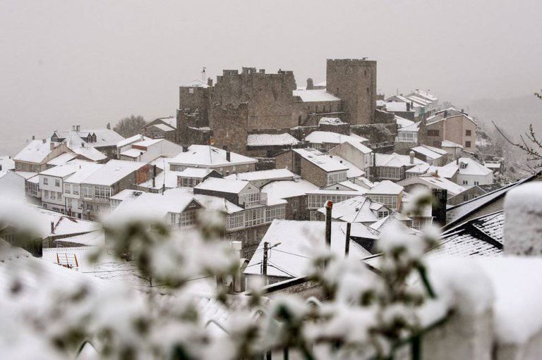 Spanish Town South of Madrid Spends FIVE days Without Power at Sub-Zero Temperatures