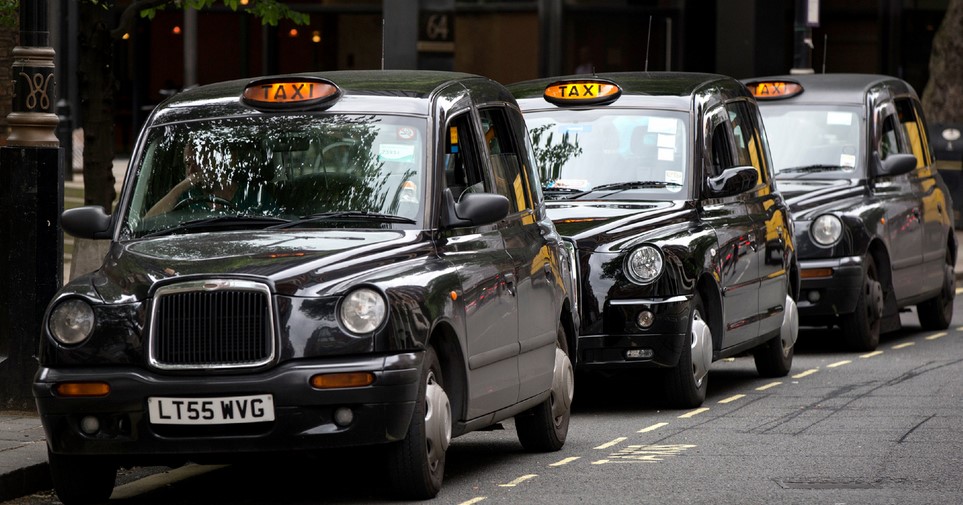 ‘Vaxi Taxi’ Scheme Aims To Give Londoners Jabs In Cabs