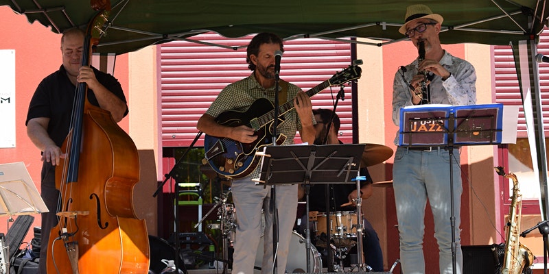 The Orballo Jazz Band Concert Swings Into Alicante