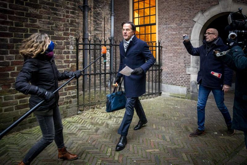 Centre-Right Dutch Government Resigns 'En Mass' Over Childcare Aid Scandal