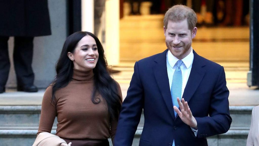 Poll shows tell-all interview 'hasn't done Meghan and Harry any favours'