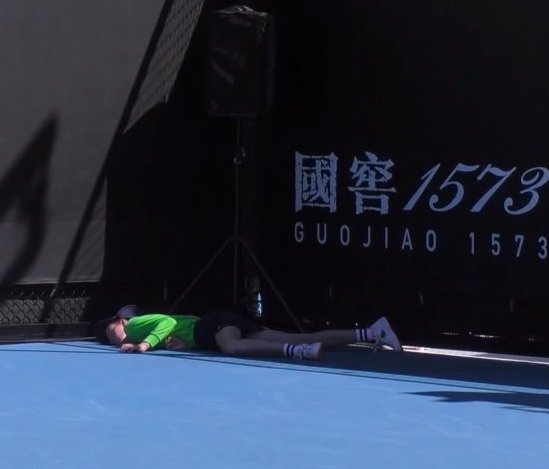 Young Ball Girl Suffers Scary Collapse at the Australian Open