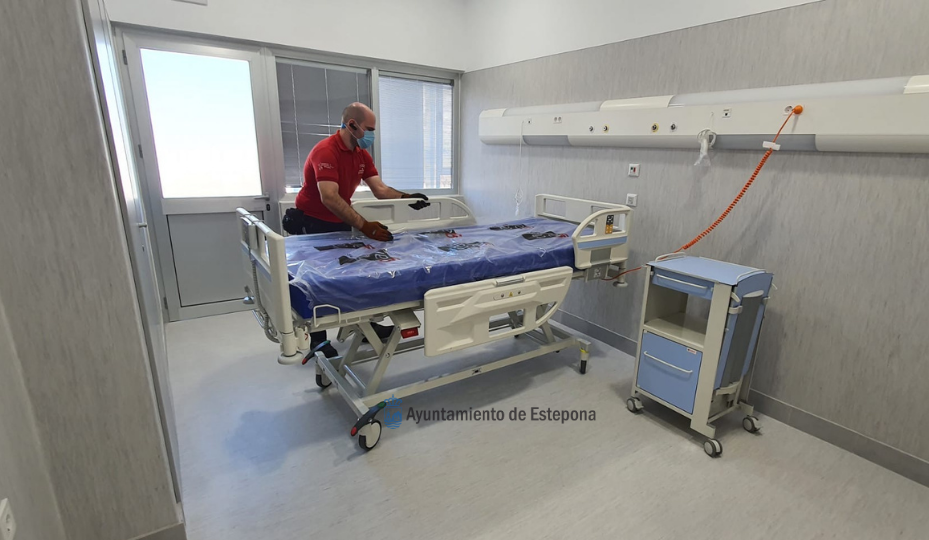 One of the specialist beds in the Estepona Hospital