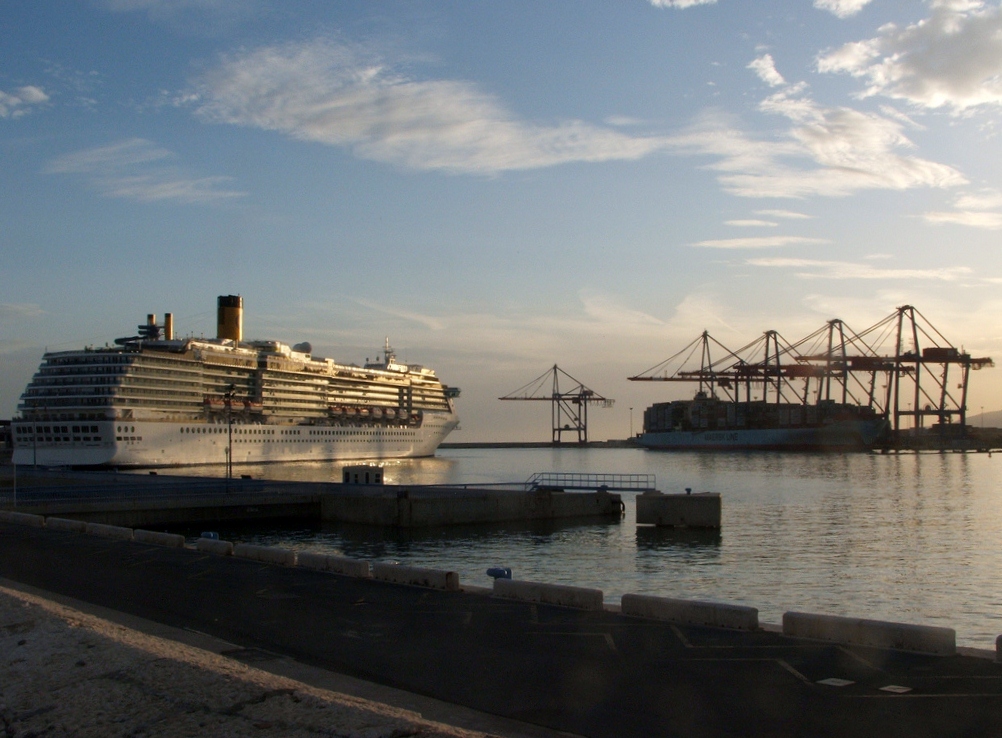 A megayacht marina in Malaga faces delays over limpet concerns