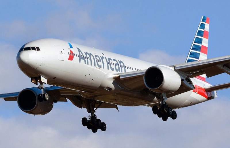 American Airlines Pilot Reports UFO Encounter Over Weekend