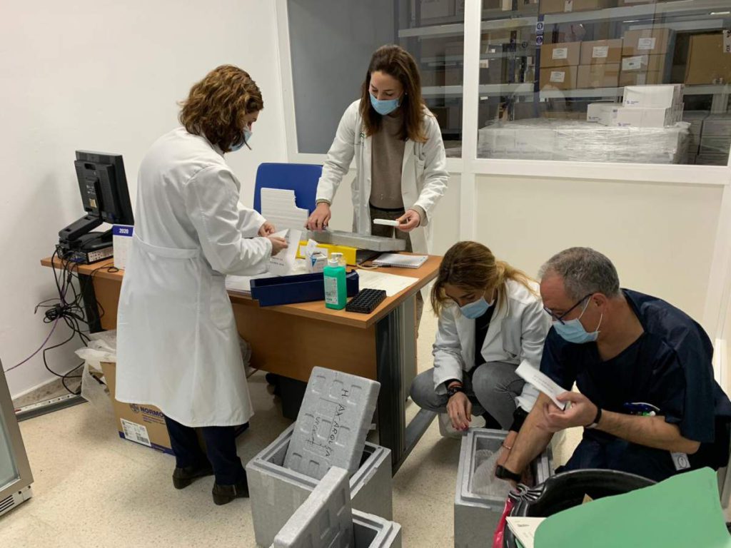 Vaccination of teachers begins in Axarquia