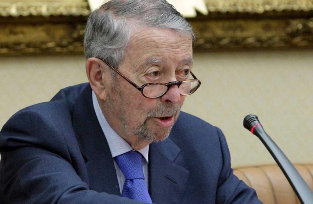 Former Defence Minister and president of Radio Television Española dies aged 92