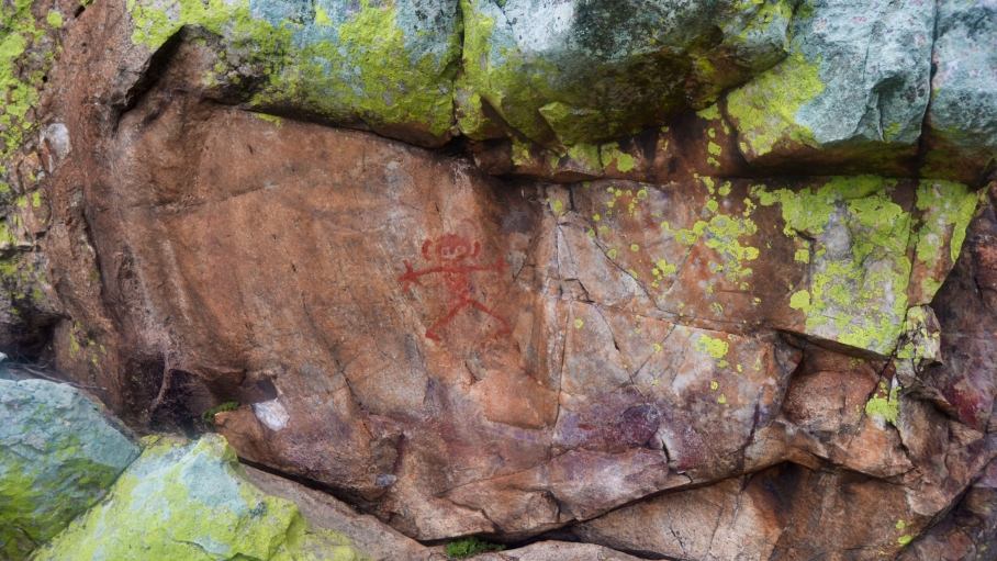 Ancient cave paintings damaged by vandals in Badajoz