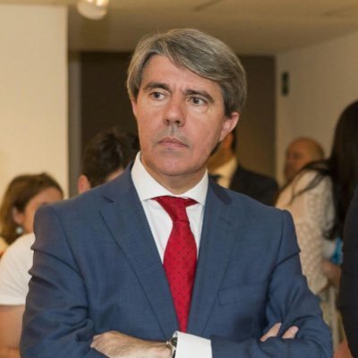 Madrid’s Former President To Quit Politics