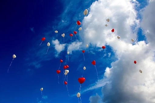 Grieving Mum Faces £10k Fine and Court for Releasing Balloons in Honour of Her Father-In-Law