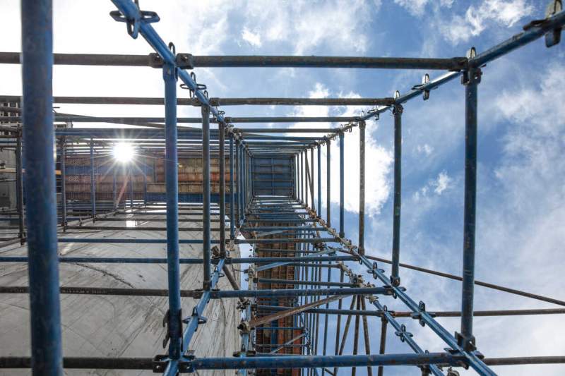 Construction worker crushed to death by scaffolding