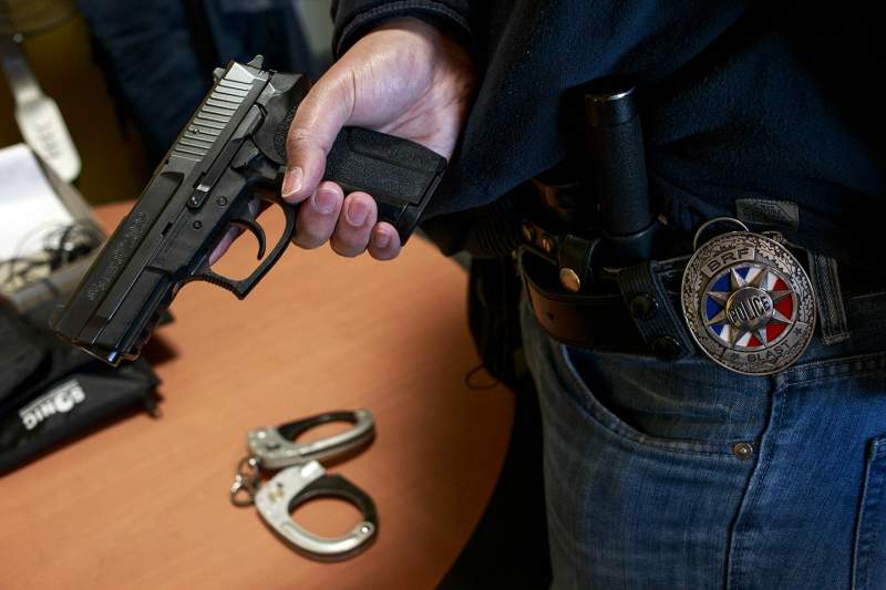 France’s Senate Passes Security Law That Allows Off-Duty Police Officers To Carry Firearms