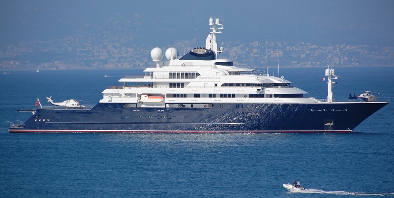 Superyacht 'Octopus' will return to Malaga port
