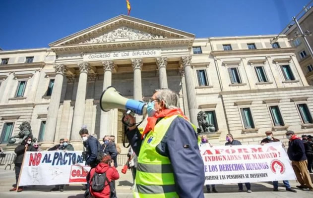 Madrid Pensioners Take To The Streets To Protest About Pensions