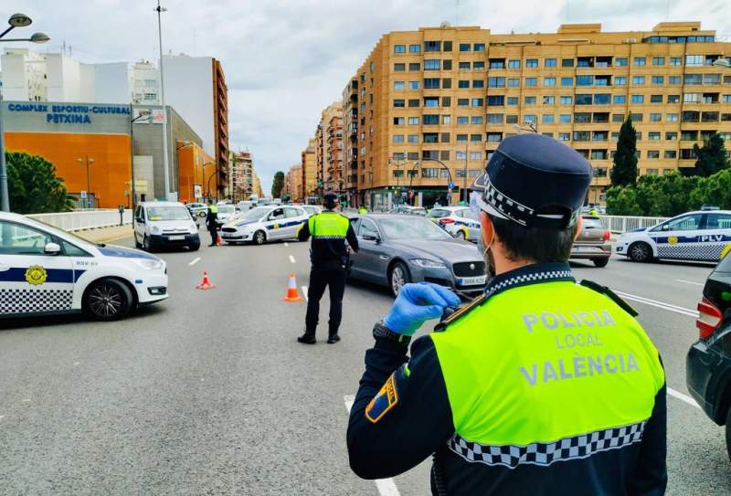 Puig attempts to 'shield' Valencia over Easter holiday and calls for a joint stance on perimeter closures