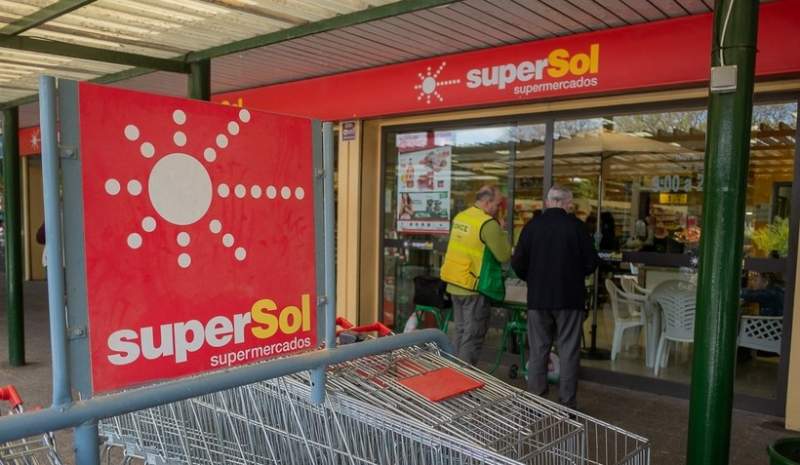 Carrefour Begins Its Supersol Stores Refurbishments