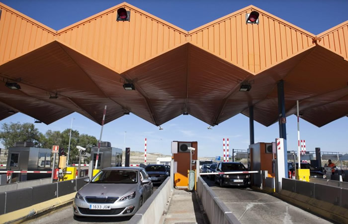 Minister Ábalos Confirms AP-2 Between Zaragoza and El Vendrell Will Be Toll Free