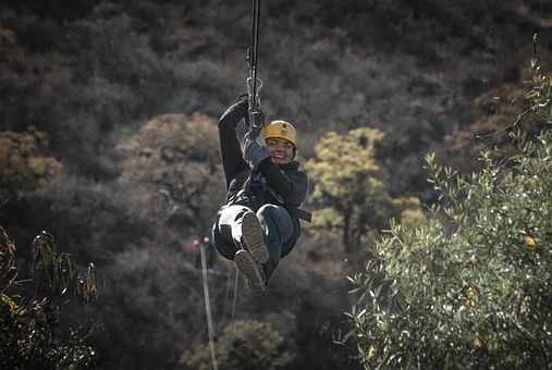 Amazing 52 Metre Zip-Line for Nature Lovers in Spain's Malaga